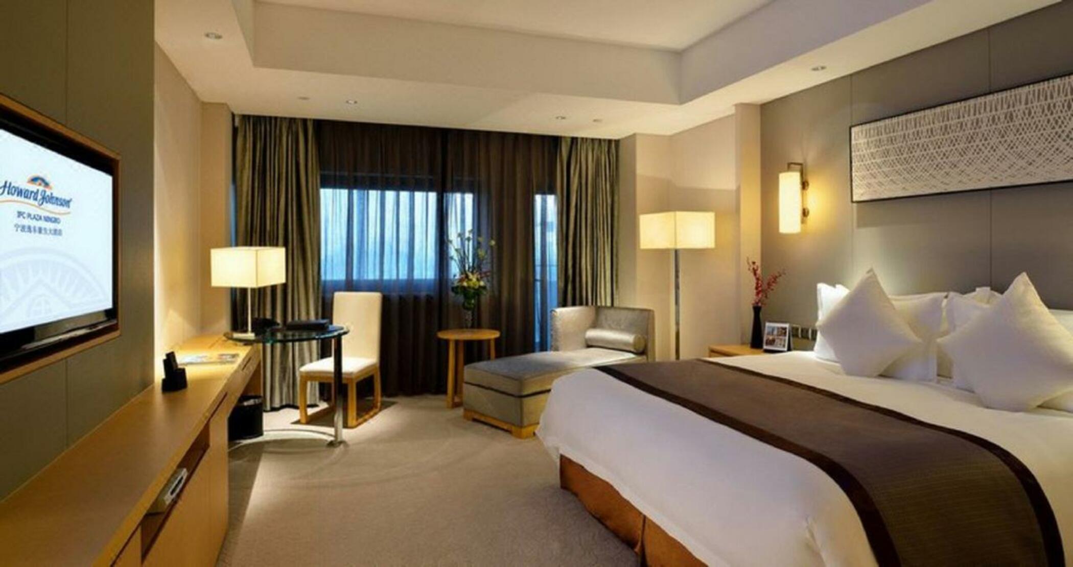 Howard Johnson Ifc Plaza Ningbo Eksteriør bilde