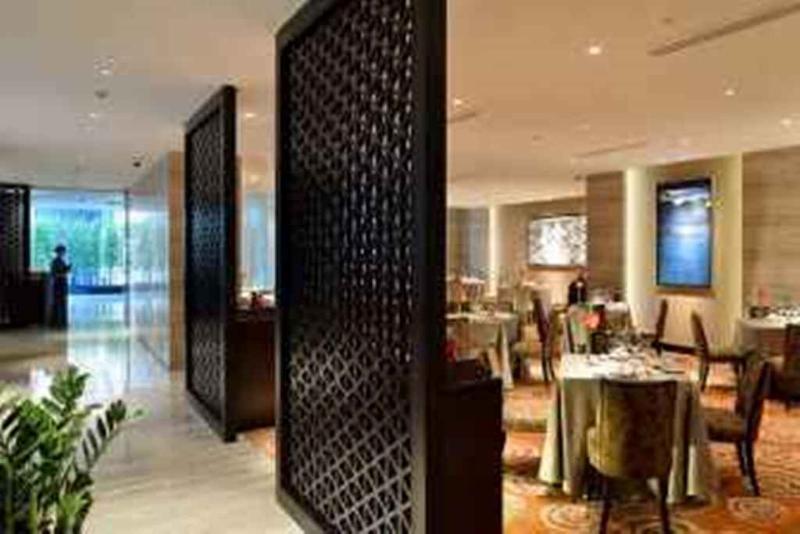 Howard Johnson Ifc Plaza Ningbo Restaurant bilde
