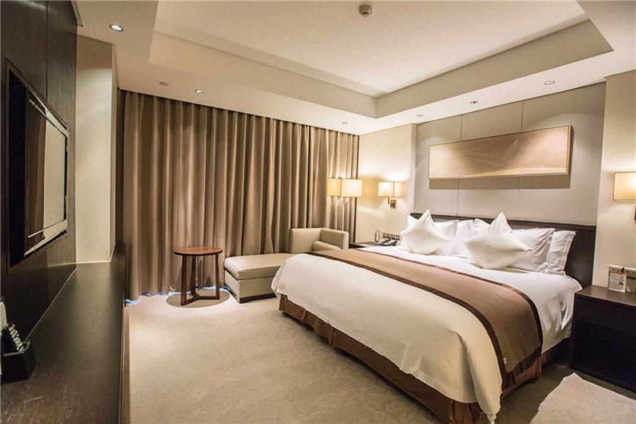 Howard Johnson Ifc Plaza Ningbo Eksteriør bilde