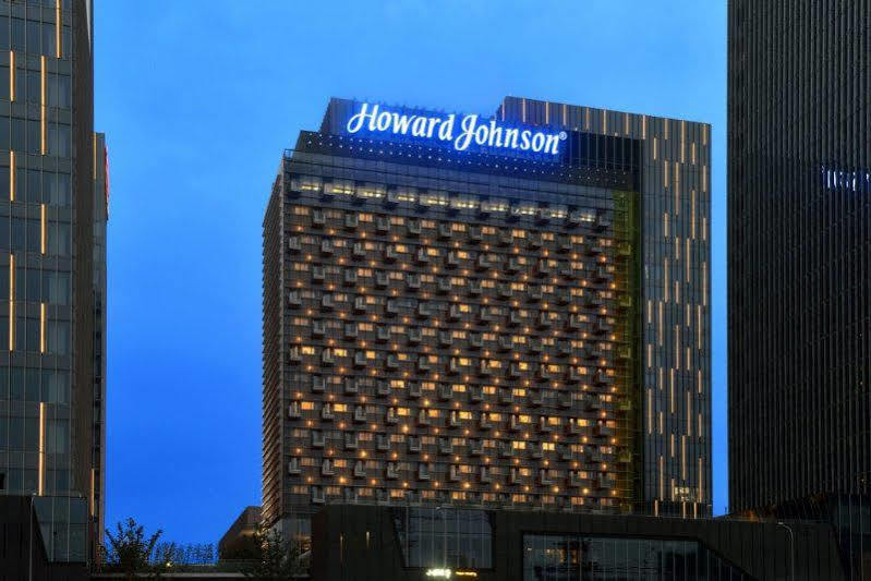 Howard Johnson Ifc Plaza Ningbo Eksteriør bilde